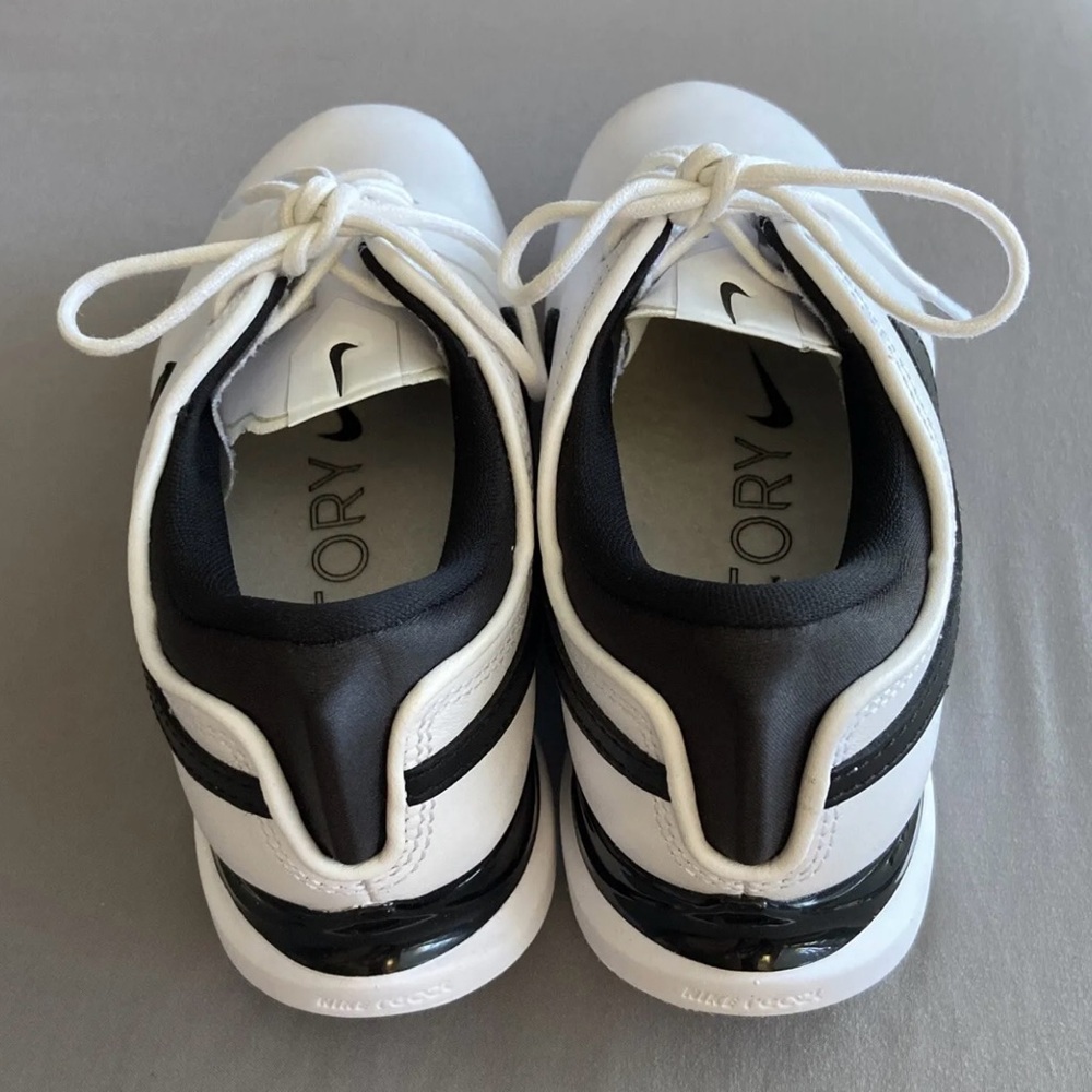 Women’s Nike Air Zoom Golf shoes. - Picture 4 of 5